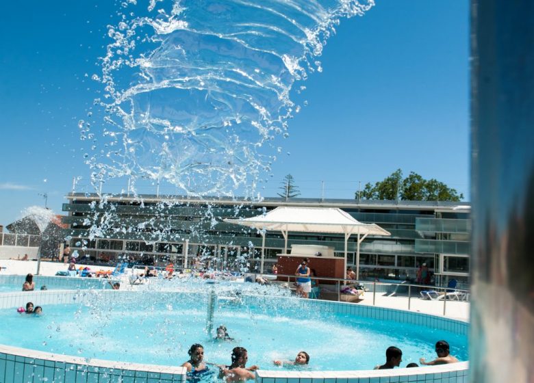 PISCINE / STADE NAUTIQUE  LEO LAGRANGE