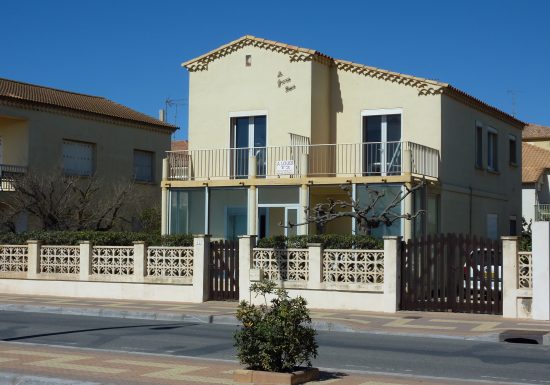 APPARTEMENT BLEU