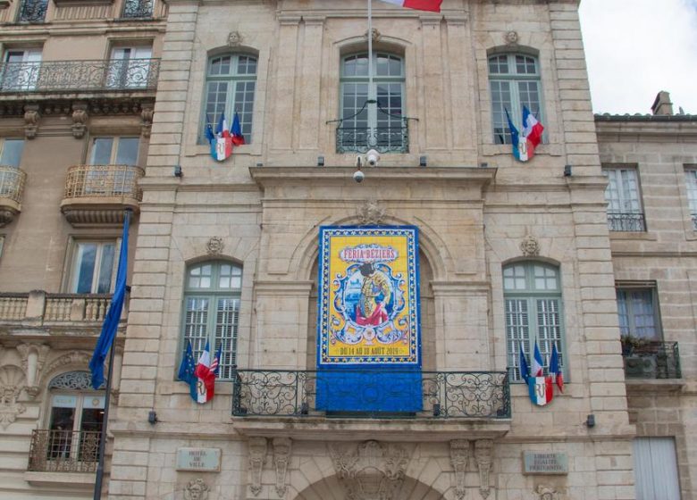 HOTEL DE VILLE