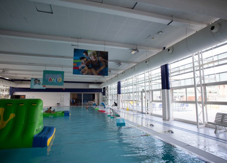 PISCINE / STADE NAUTIQUE  LEO LAGRANGE