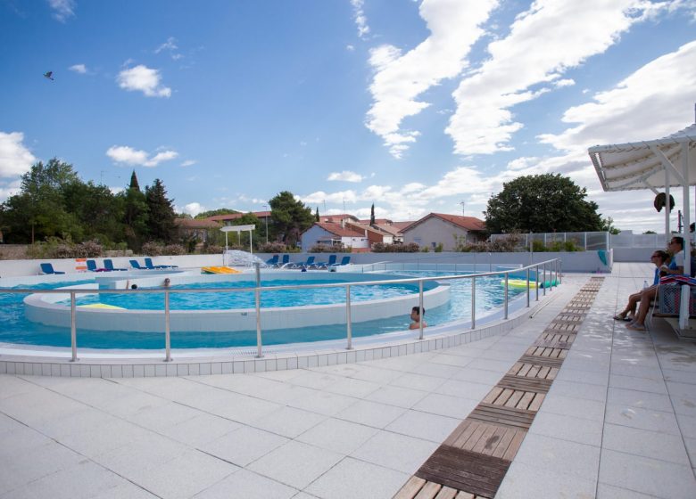 PISCINE / STADE NAUTIQUE  LEO LAGRANGE